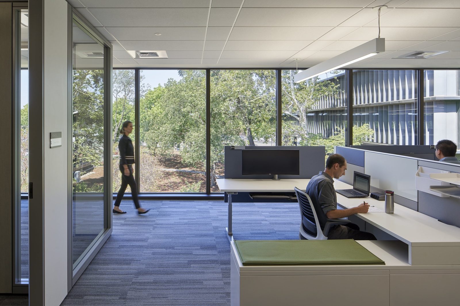 Photograph of SMUD open workspace