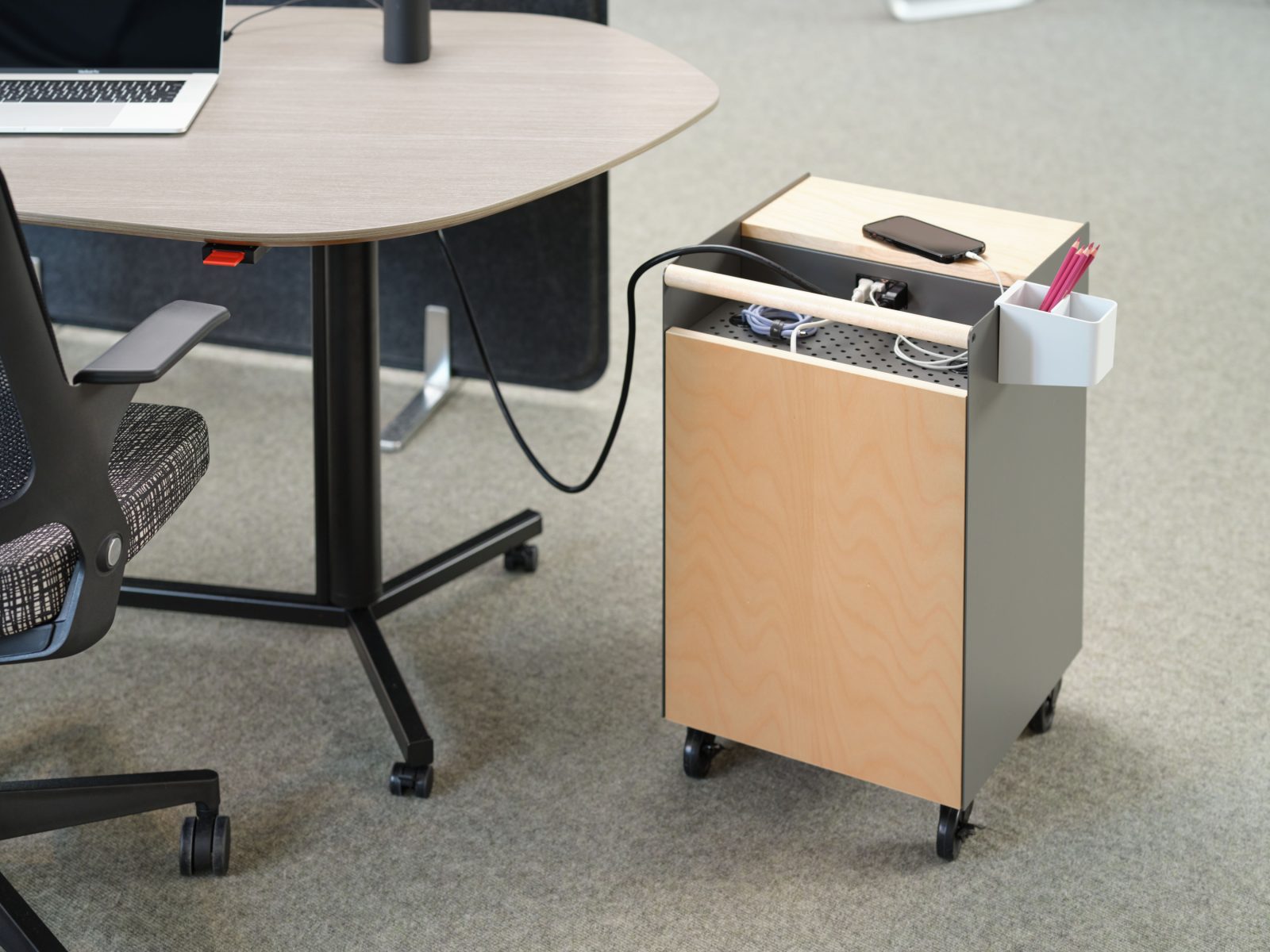 Network Tech Cart Miles Treaster Associates | Knoll Antenna Tech Cart