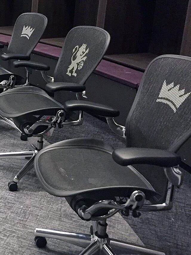 Kings aeron vertical gallery